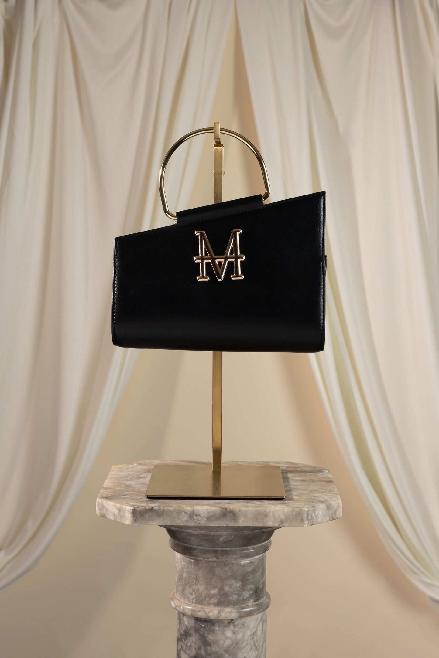 LEUCOTHEA | Patented Design | Limited Edition